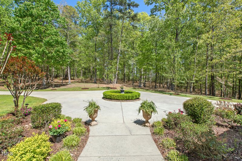 209 Democracy Pl, Apex, NC 27523