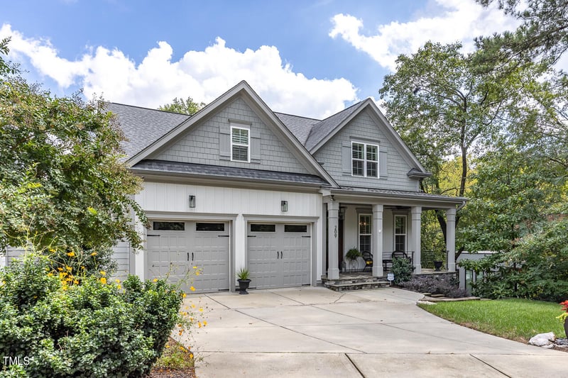 209 Dixon Ave, Cary, NC 27511