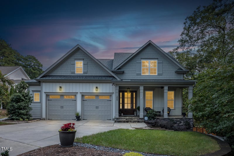 209 Dixon Ave, Cary, NC 27511