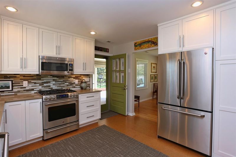 209 Dublin Rd, Raleigh, NC 27609