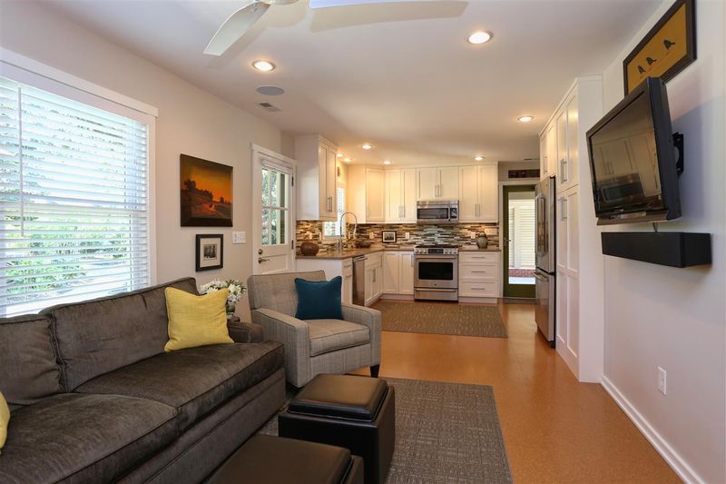 209 Dublin Rd, Raleigh, NC 27609