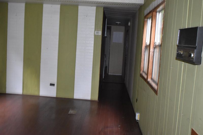 209 Dutchess Dr, Garner, NC 27529