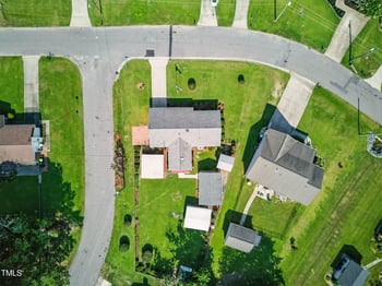 209 Eastwood Dr, Benson, NC 27504