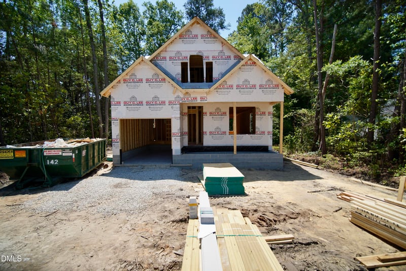 209 Franklin St, Zebulon, NC 27597