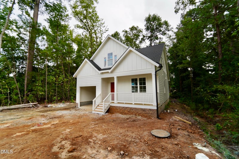 209 W Franklin St, Zebulon, NC 27597