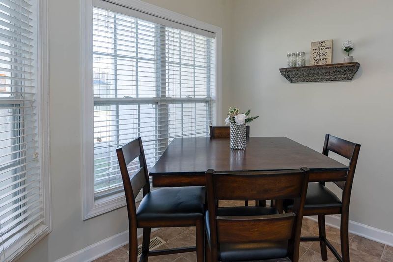 209 Grand Pointe Dr, Garner, NC 27529