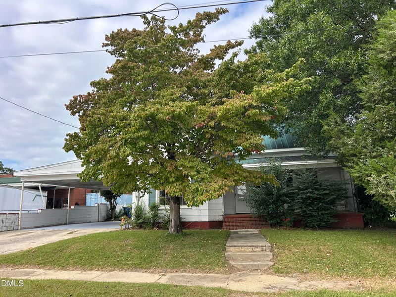 209 Harnett St, Dunn, NC 28334