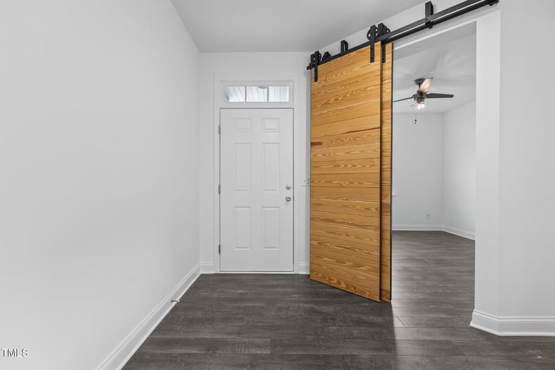 209 Harrison Place Ln, Fuquay Varina, NC 27526