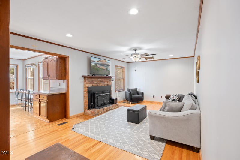 209 Haverhill Dr, Fayetteville, NC 28314