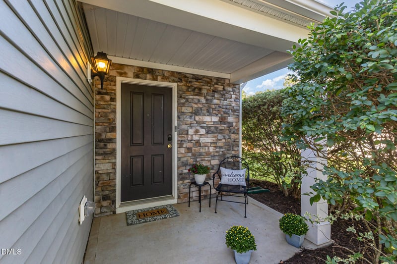 209 Haywards Ln, Mebane, NC 27302