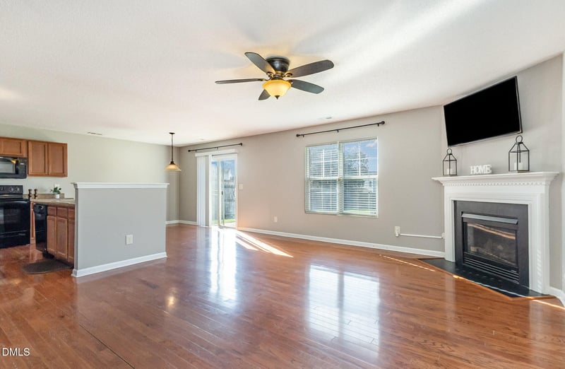 209 Haywards Ln, Mebane, NC 27302