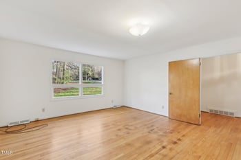 209 High House Rd, Cary, NC 27513