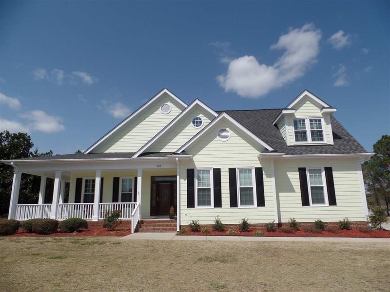 209 Highland Dr, Angier, NC 27501