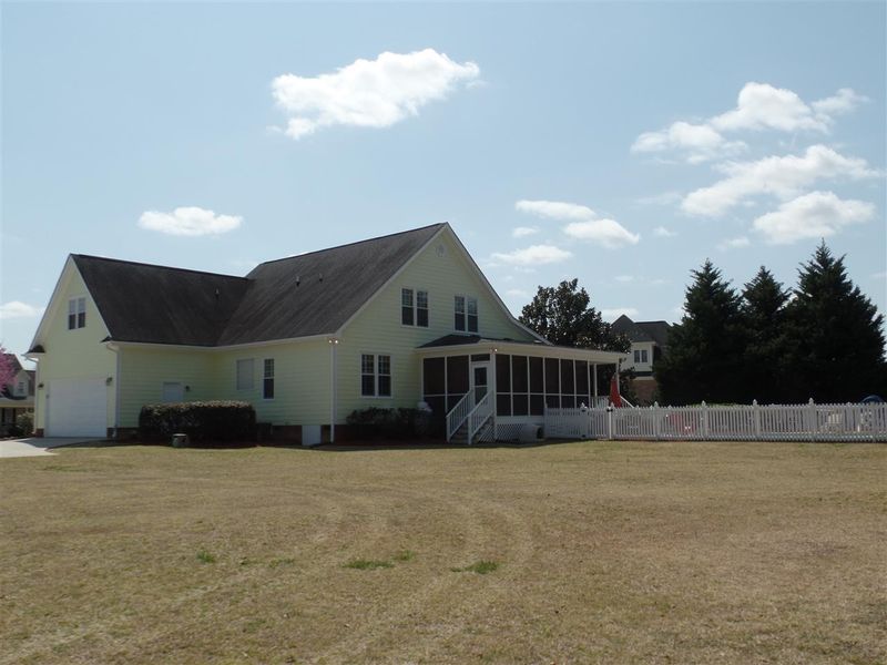 209 Highland Dr, Angier, NC 27501