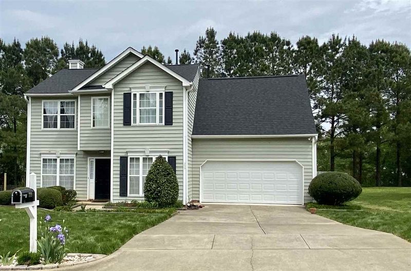 209 Hollyhock Ln, Apex, NC 27539