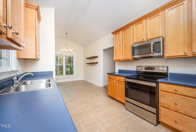 209 Homegate Cir, Apex, NC 27502