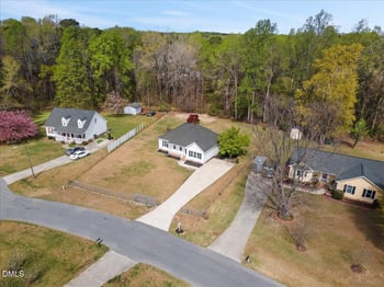 209 Hunters Farm Dr, Raleigh, NC 27603