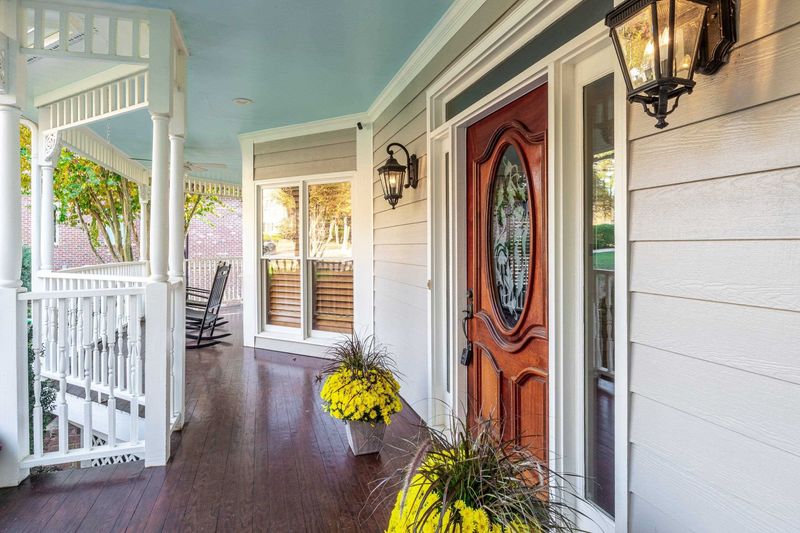 209 W Jules Verne Way, Cary, NC 27511