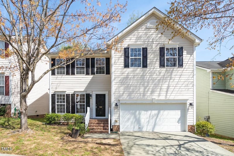 209 Kellerhis Dr, Apex, NC 27502