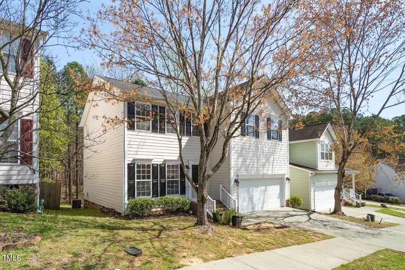 209 Kellerhis Dr, Apex, NC 27502