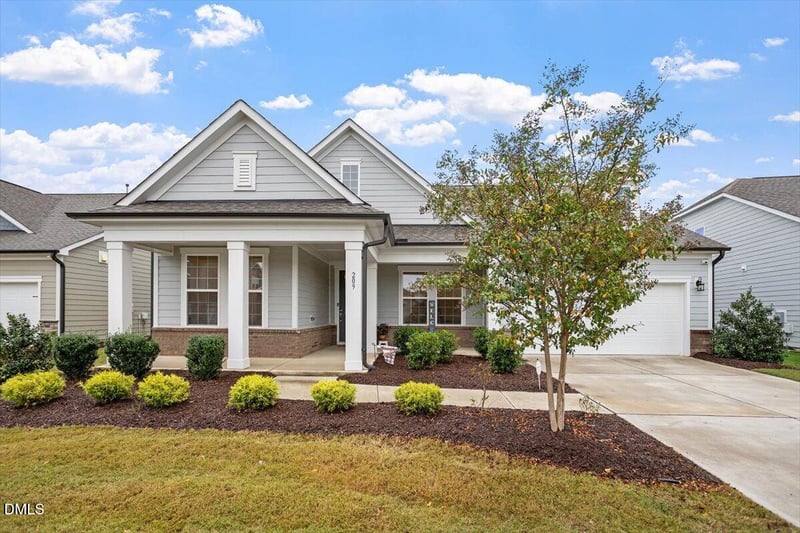 209 Kephart Way, Holly Springs, NC 27540