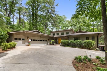 209 Lakeview Dr, Sanford, NC 27332