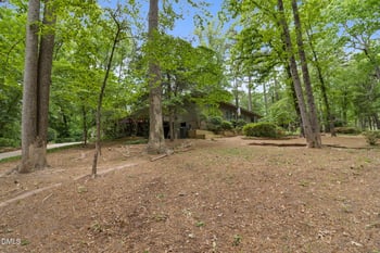 209 Lakeview Dr, Sanford, NC 27332