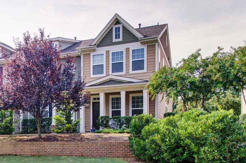209 Legends Way, Chapel Hill, NC 27516