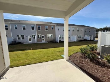 209 Lily Patch Ln, Smithfield, NC 27577