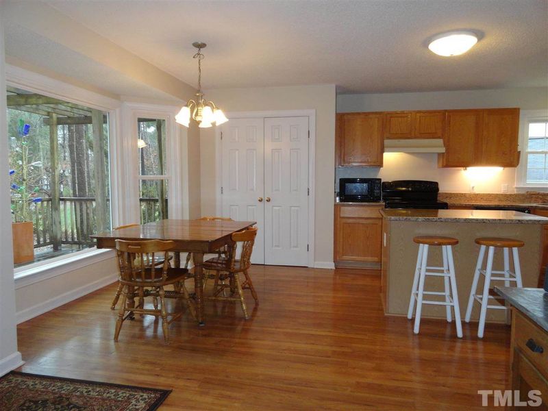 209 Lost Tree Ln, Cary, NC 27513