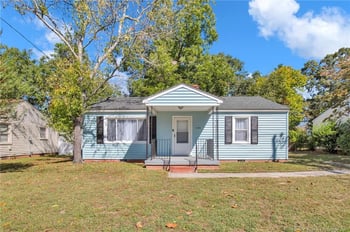 209 Lynn Ave, Fayetteville, NC 28301