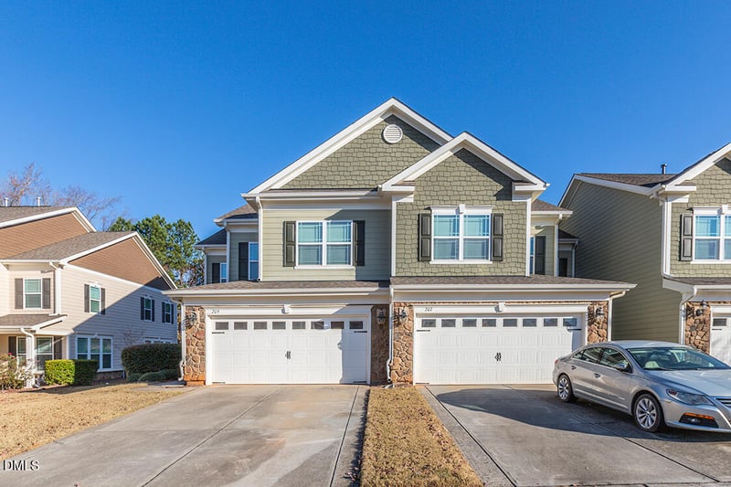 209 Mayfield Dr, Apex, NC 27539