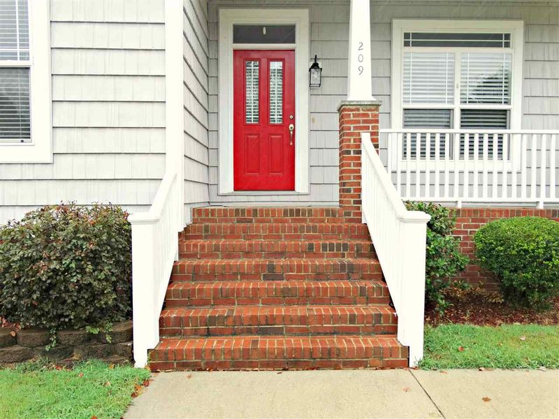 209 Mccarthy Dr, Clayton, NC 27257