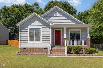 209 Mccarthy Dr, Clayton, NC 27527