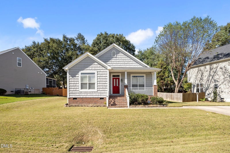 209 Mccarthy Dr, Clayton, NC 27527