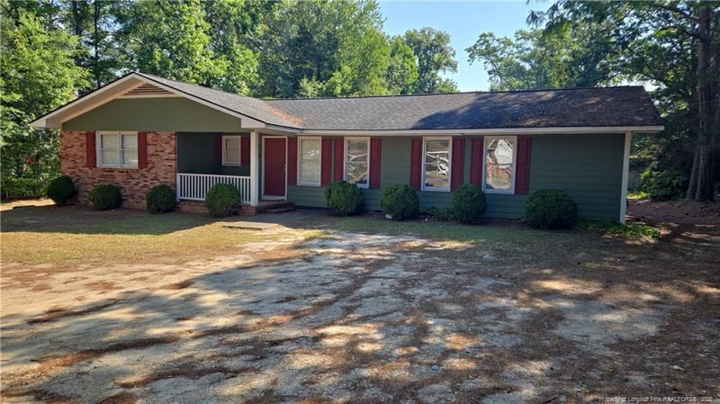 209 Mcpherson Church Rd, Fayetteville, NC 28303