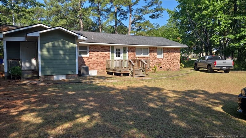 209 Mcpherson Church Rd, Fayetteville, NC 28303