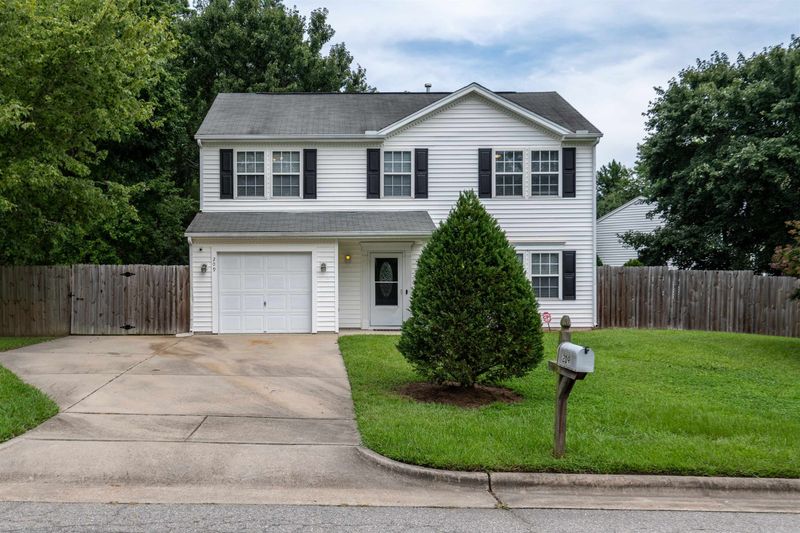 209 Mingocrest Dr, Knightdale, NC 27545