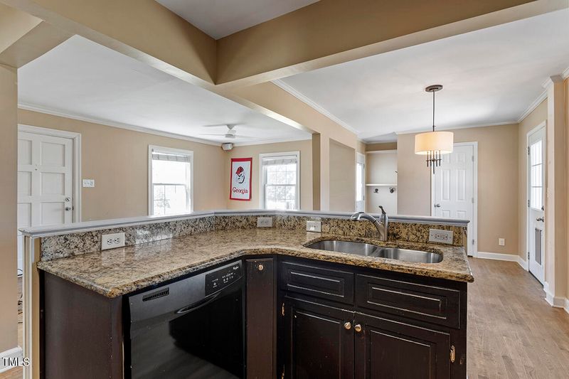 209 Myers Ave, Raleigh, NC 27604