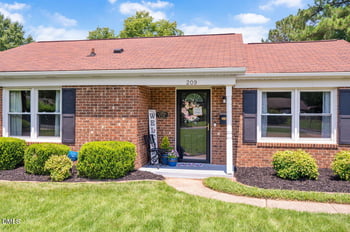209 Omega Rd, Durham, NC 27712