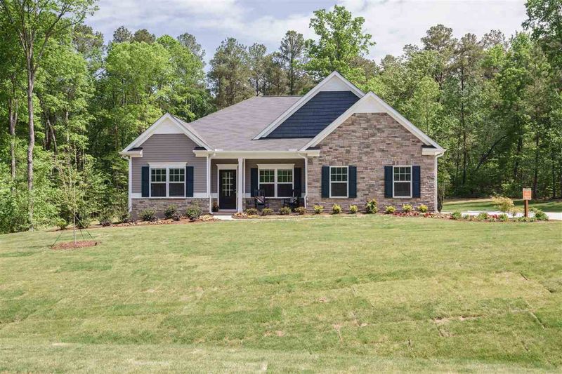 209 Ore Run Ln, Sanford, NC 27325