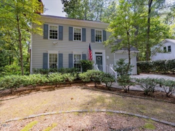209 Parkmeadow Dr, Cary, NC 27519