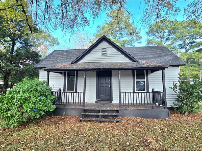 209 Puritan St, Fayetteville, NC 28306