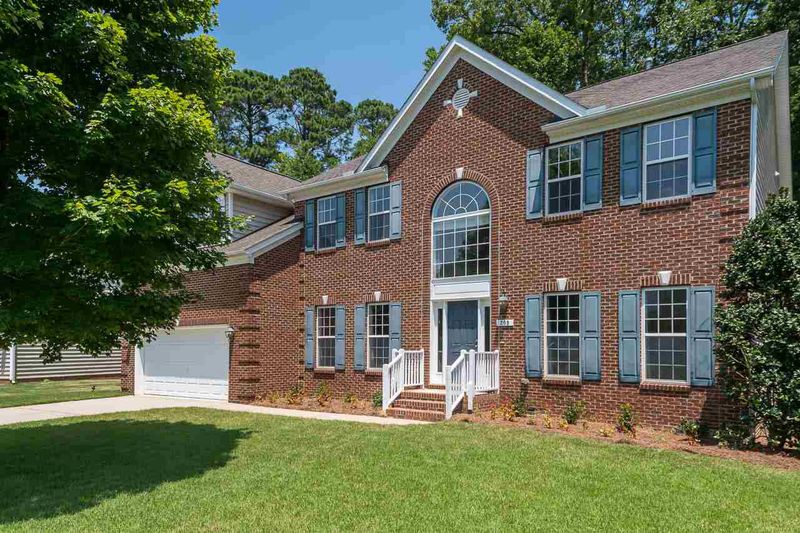 209 Quarryrock Rd, Holly Springs, NC 27540