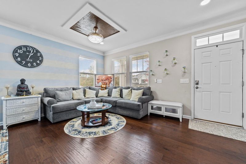 209 River Pine Dr, Morrisville, NC 27560