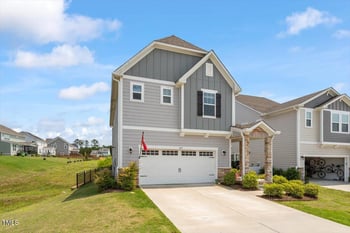 209 Sage Oak Ln, Holly Springs, NC 27540