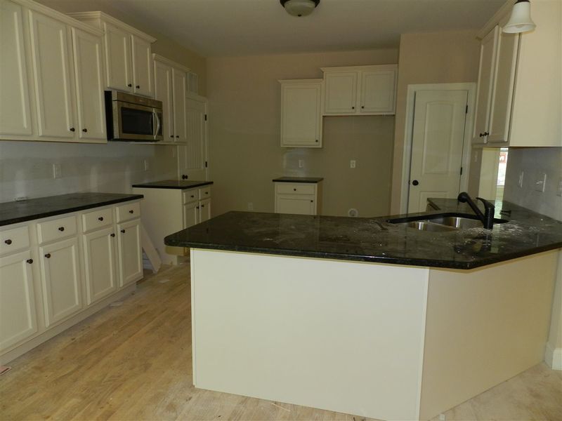 209 Scarlet Oak Rn, Clayton, NC 27520