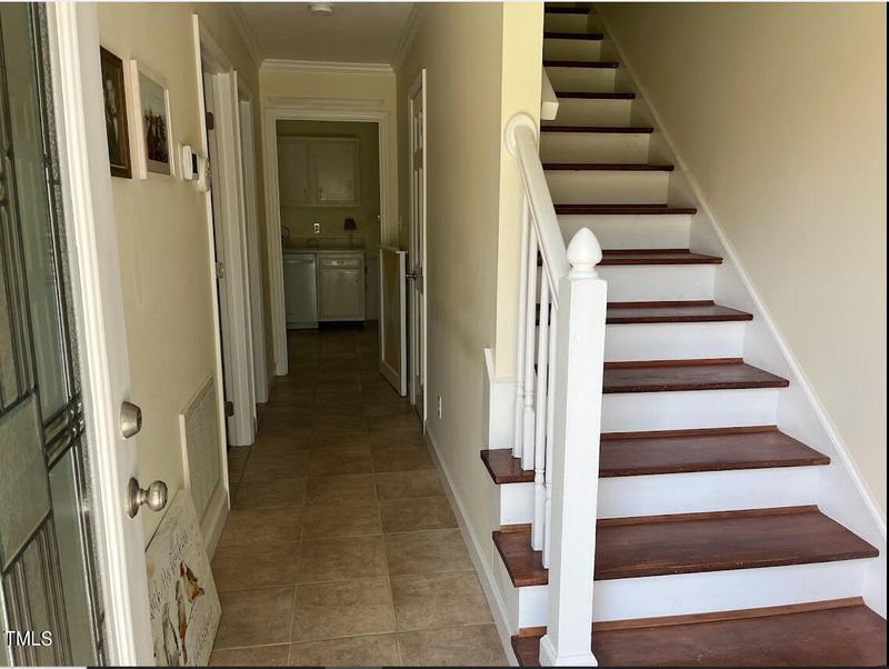 209 Seasons Dr, Raleigh, NC 27614