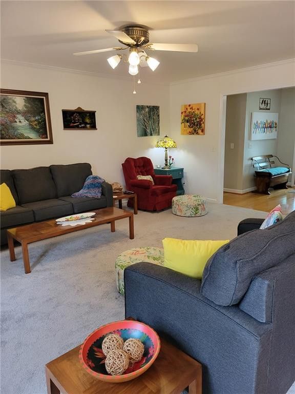 209 N Sixth St, Mebane, NC 27302