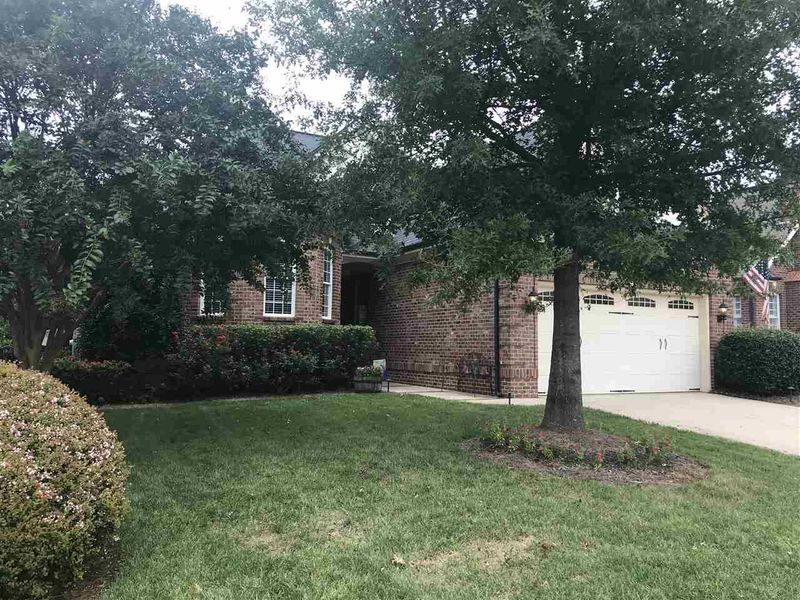209 Sonoma Valley Dr, Cary, NC 27518